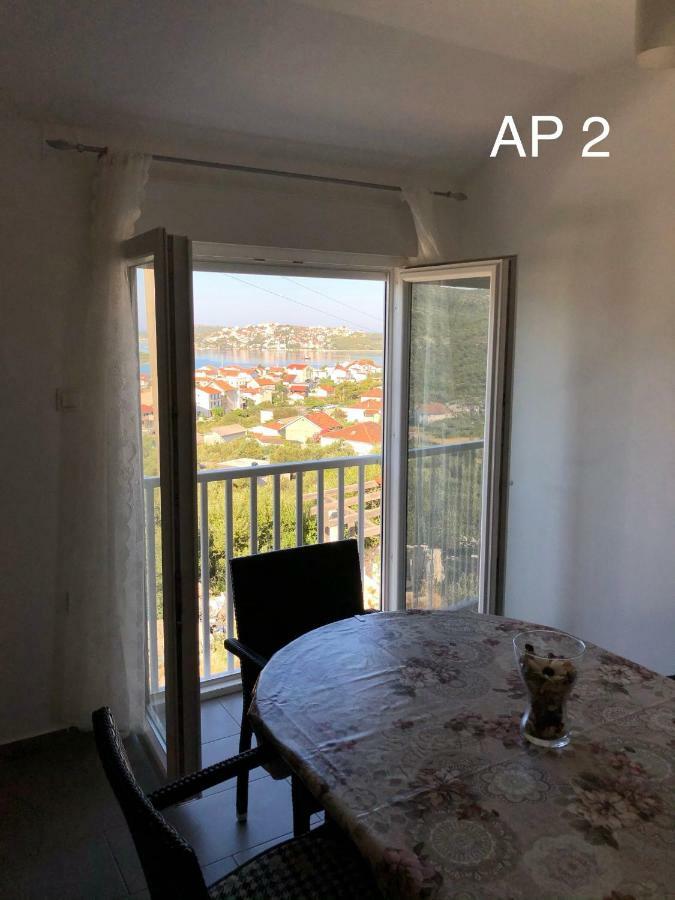 Apartments Zora ロゴズニッツァ エクステリア 写真